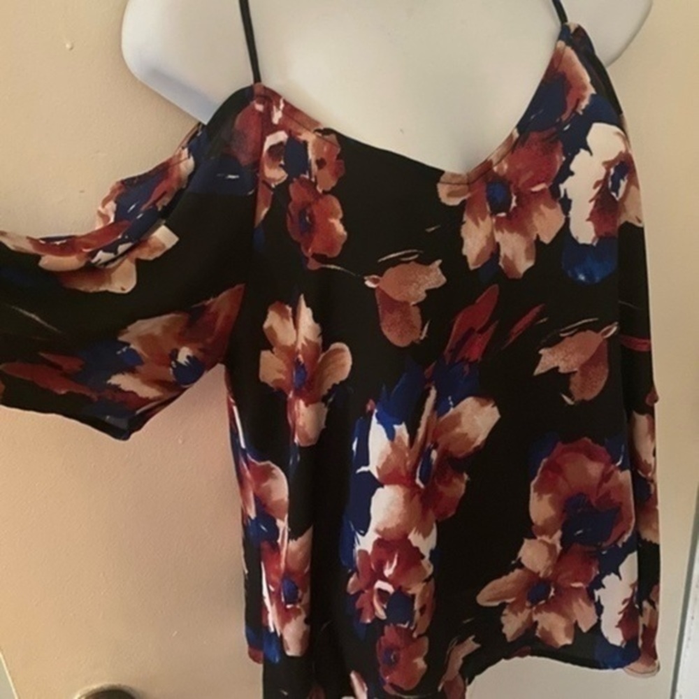 Leith floral‎ top short sleeve